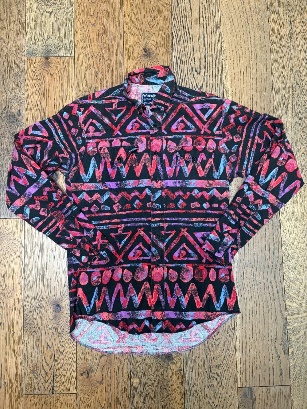 Vintage Wrangler Button Down Shirt Men's 15.5-35 Pink Geometric Western Cowboy